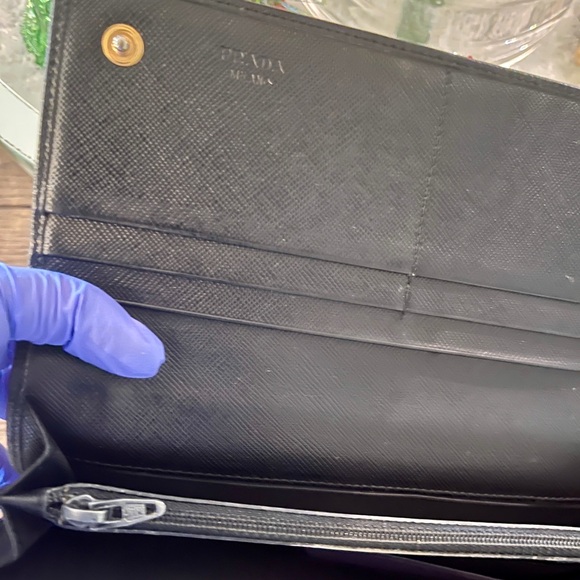 Authentic Prada Saffiano Long Zip Wallet Black - Picture 9 of 14